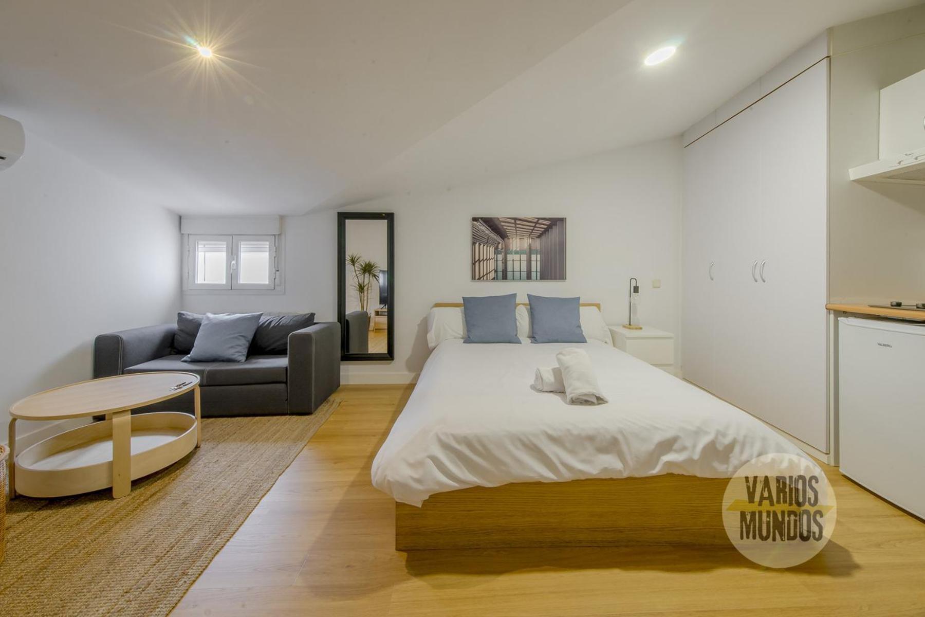 Oasis Para 3 En Sol, Descubre Concepcion Jeronima Madrid Exteriör bild