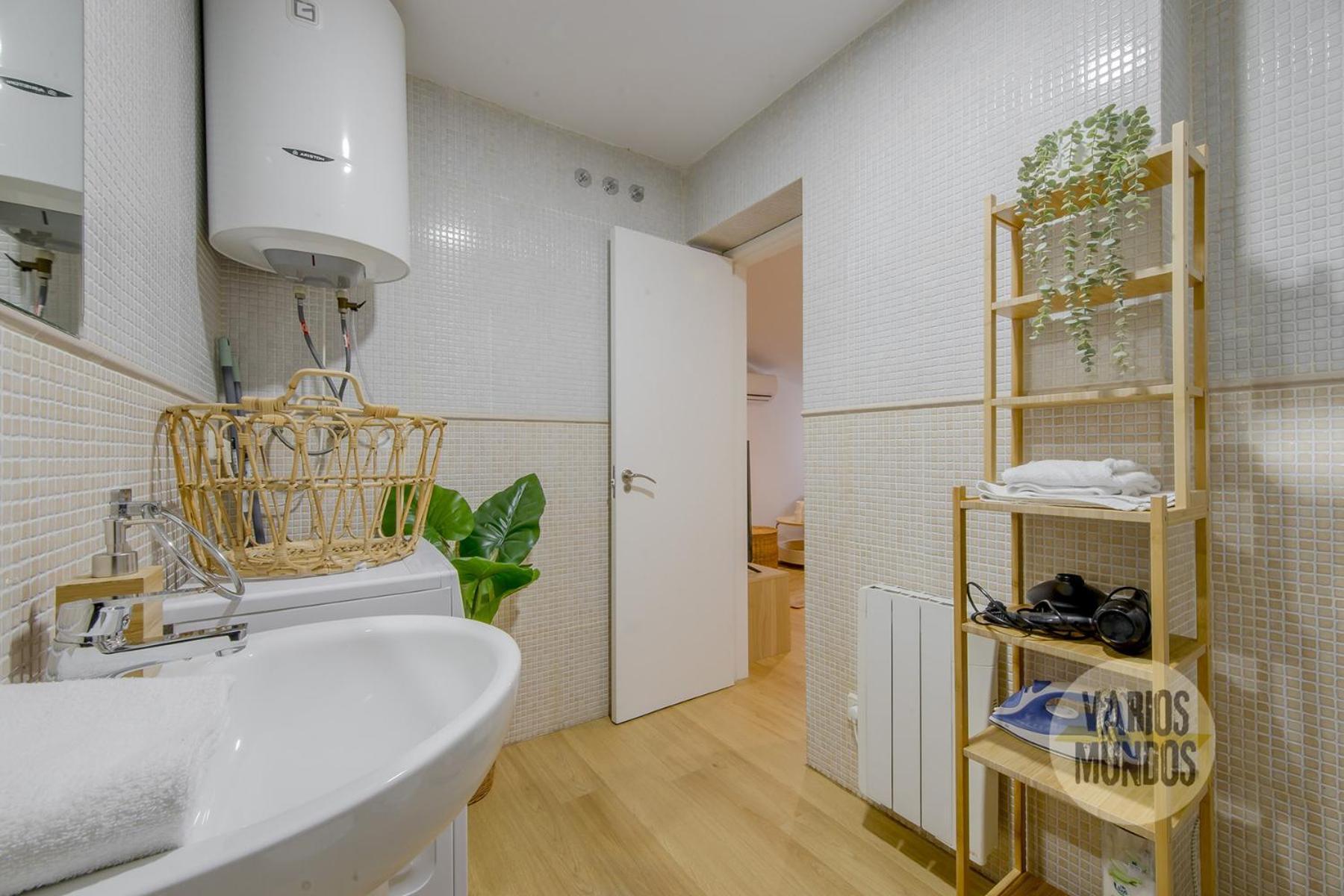 Oasis Para 3 En Sol, Descubre Concepcion Jeronima Madrid Exteriör bild