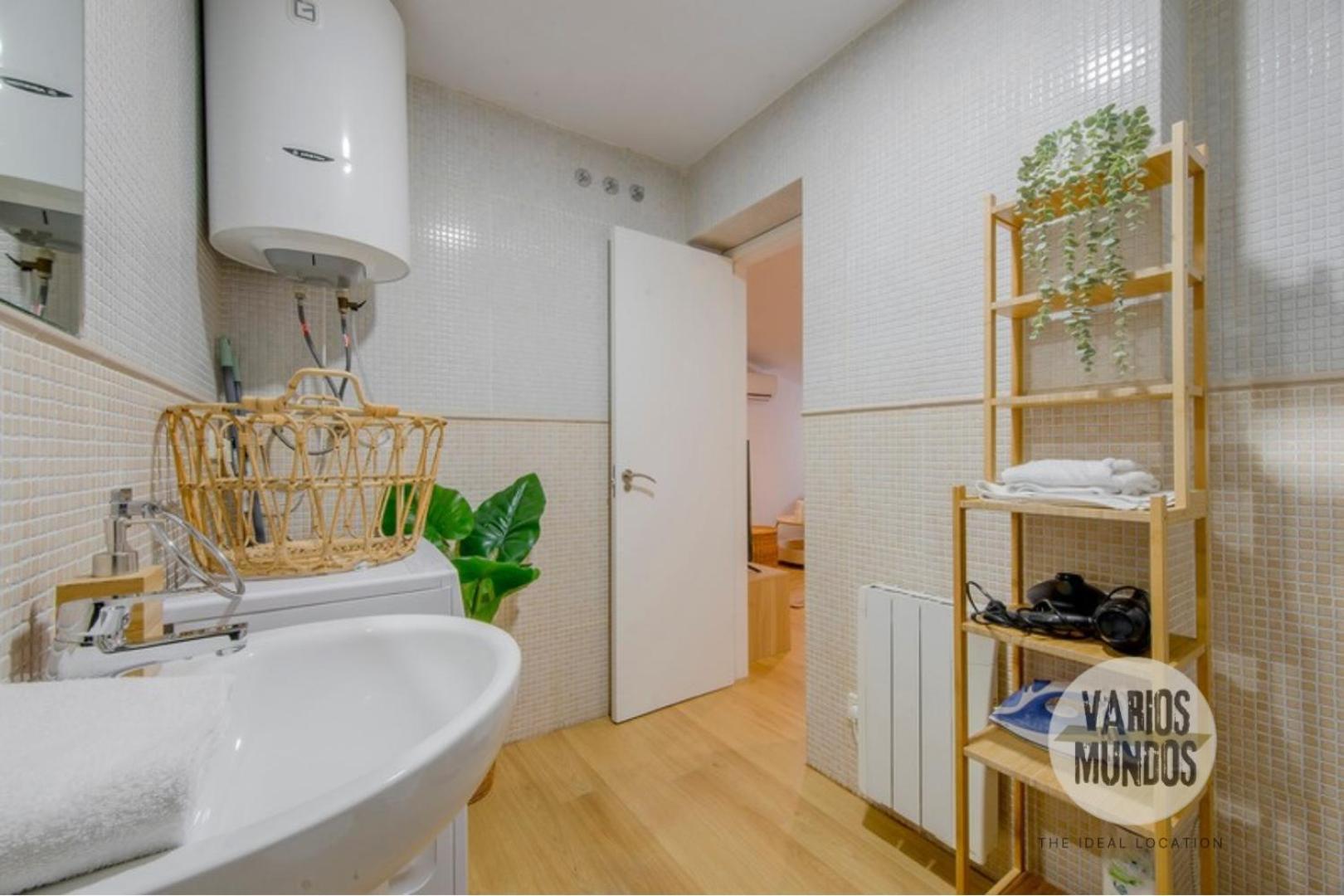 Oasis Para 3 En Sol, Descubre Concepcion Jeronima Madrid Exteriör bild